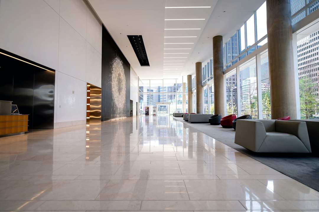FB_IMG_1671223559744 Clean office space after professional cleaning service in Fresno